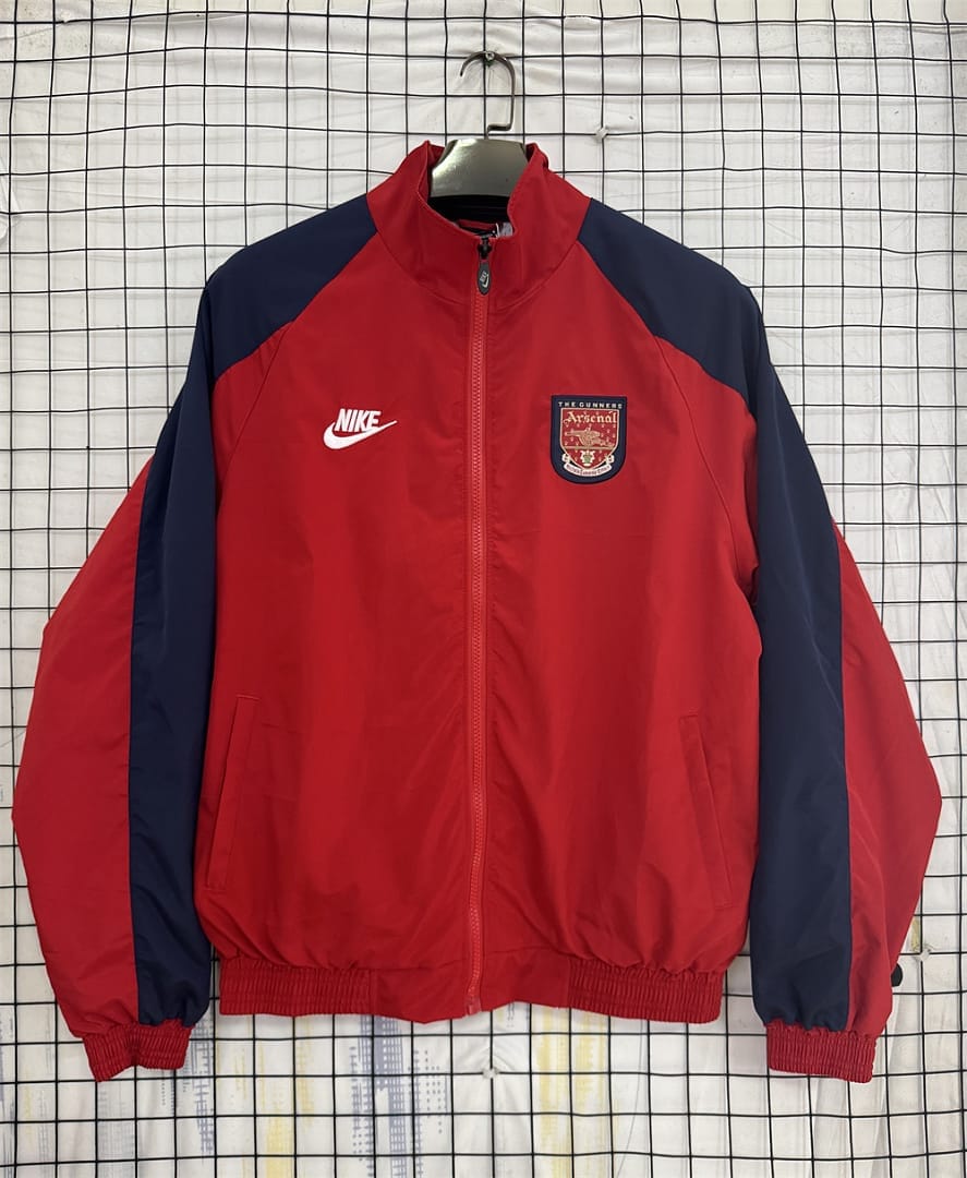Arsenal 96/97 Rompevientos · Rojo