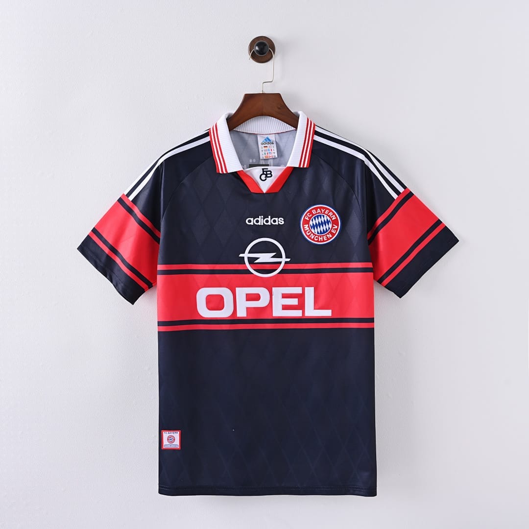 Bayern Múnich 97/99 Local