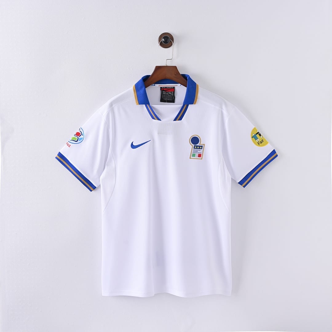 Italia 1996 Visitante