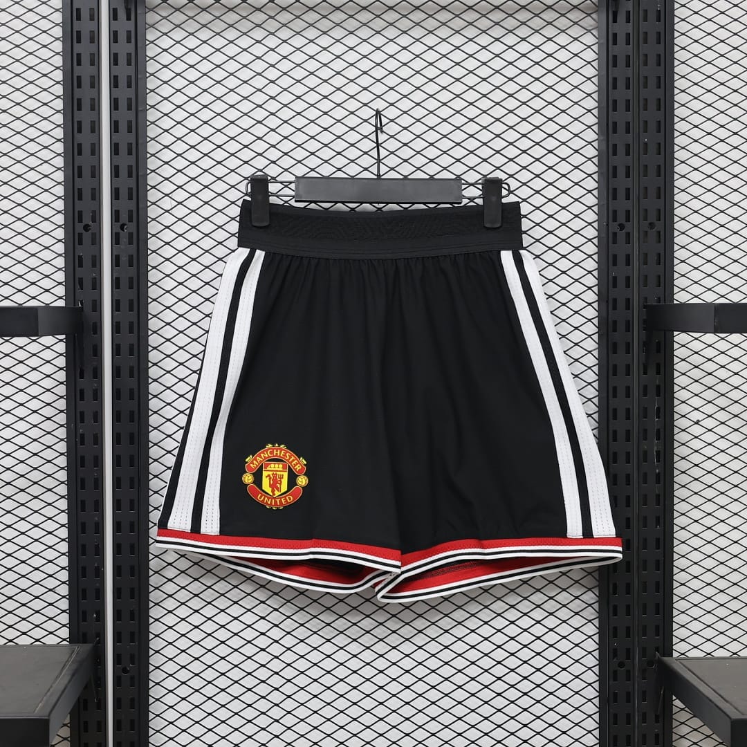 Manchester United 26/27 Visitante