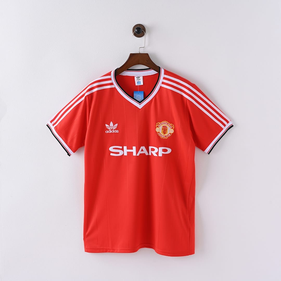 Manchester United 83/84 Local