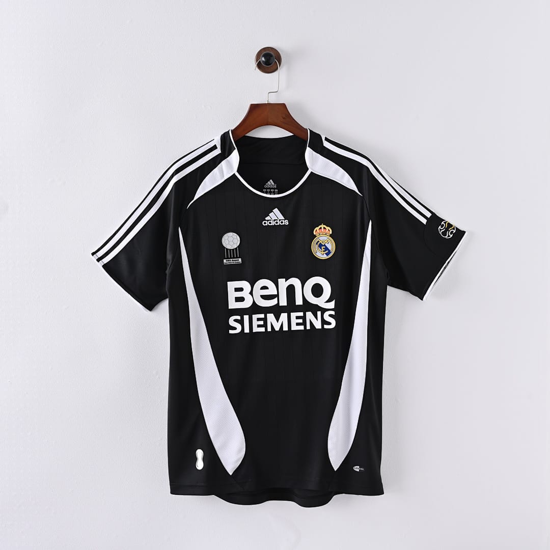Real Madrid 06/07 Visitante · Diseño 1