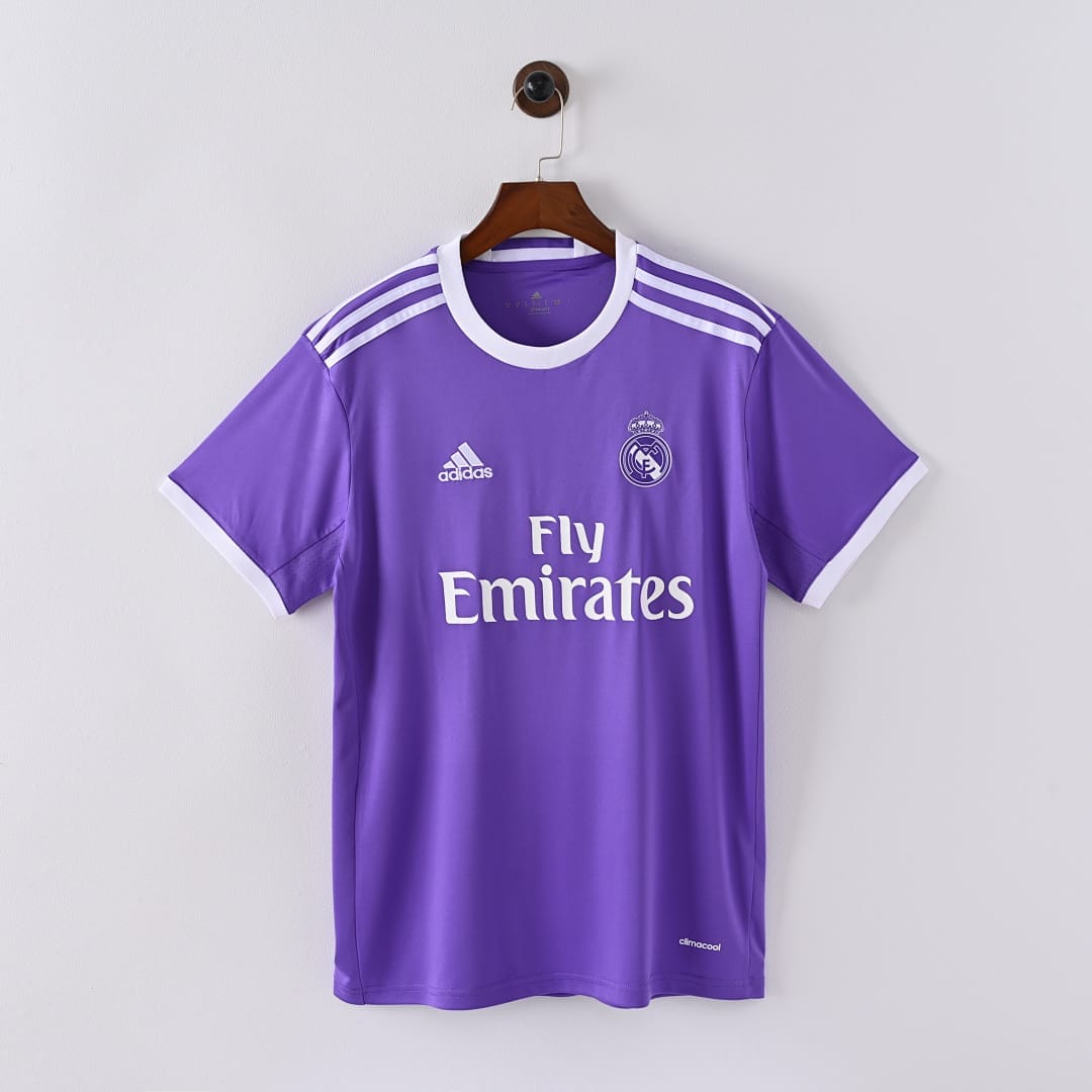 Real Madrid 16/17 Visitante
